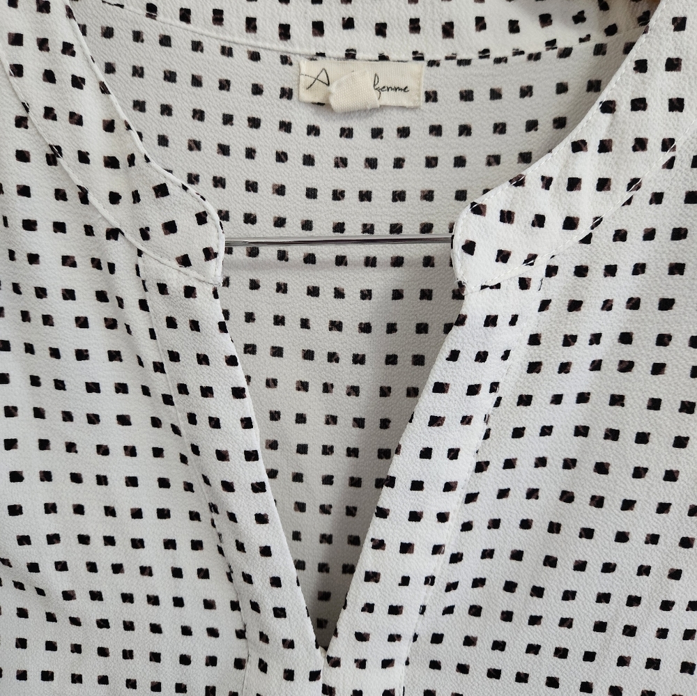 Antilia Femme V neck black/white sleeveless blouse Size XL - Picture 6 of 7